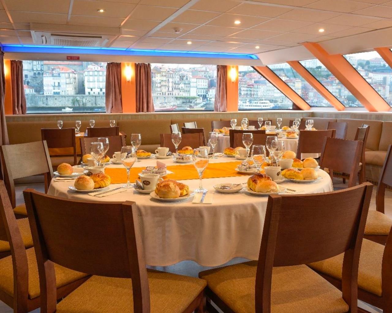 Croisi&egrave;re Priv&eacute;e pir Groupes avec D&eacute;jeuner ou D&icirc;ner - 2